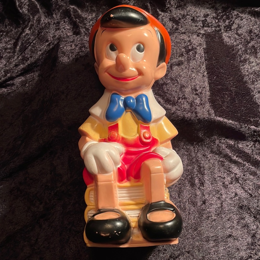 Vintage Walt Disney 12" Pinocchio Coin Bank Play Pal Plastics Figure Toy Bank